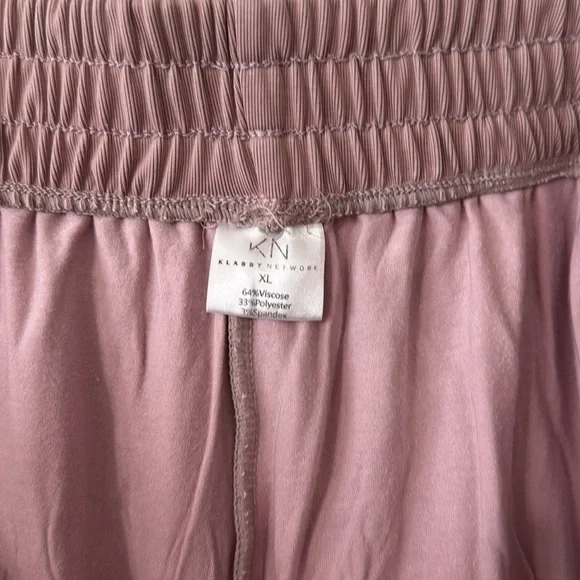 Klassy Network Matching Set - Picture 8 of 8